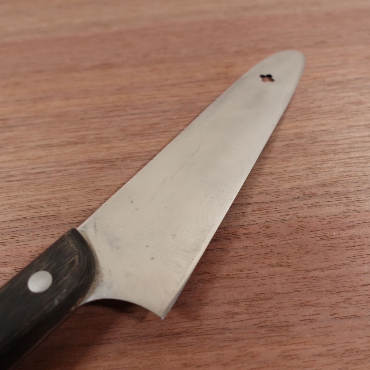 MAC Santoku Knife, Sharpened, Molybdenum Stainless Steel, All-Purpose Knife, Maku, 170mm