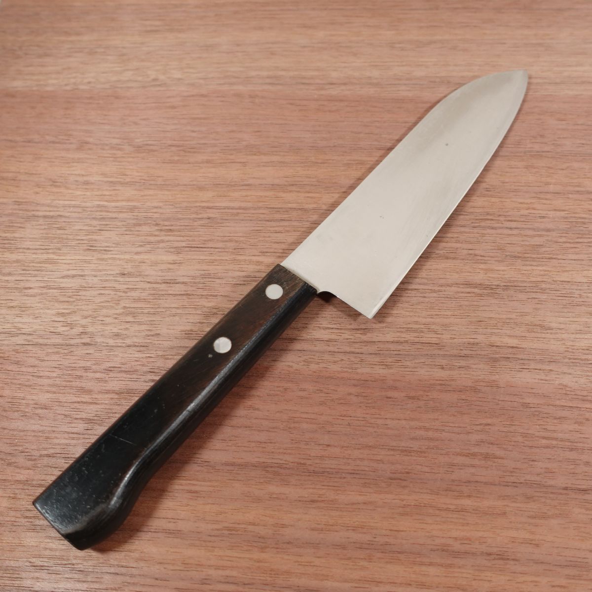 NS200 Santoku Knife, Sharpened, KAI, All-Purpose Knife, Stainless Steel, 165mm