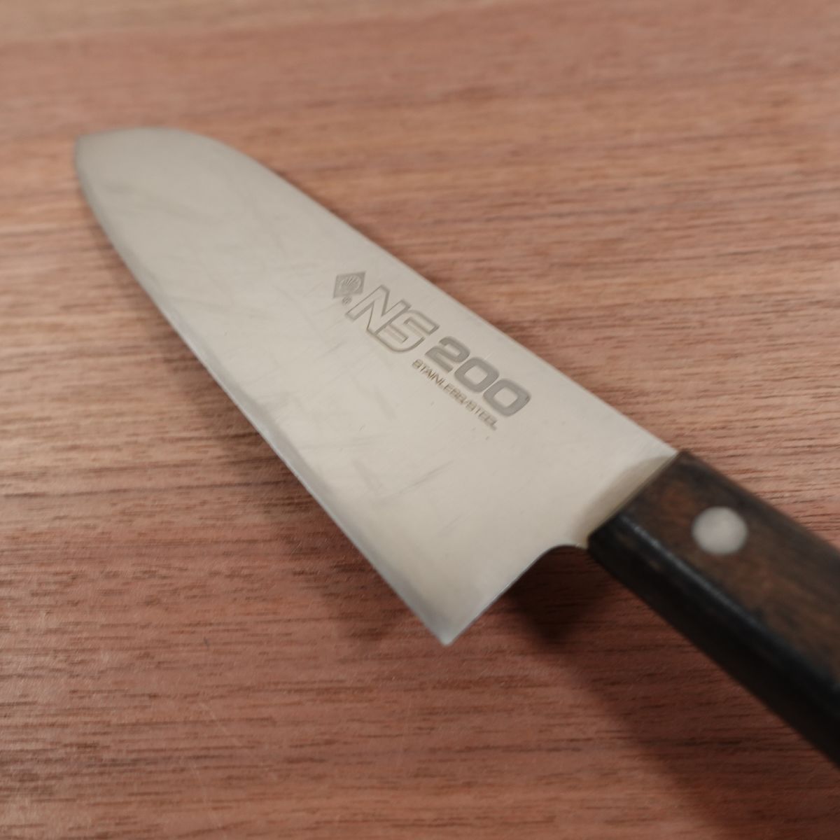 NS200 Santoku Knife, Sharpened, KAI, All-Purpose Knife, Stainless Steel, 165mm