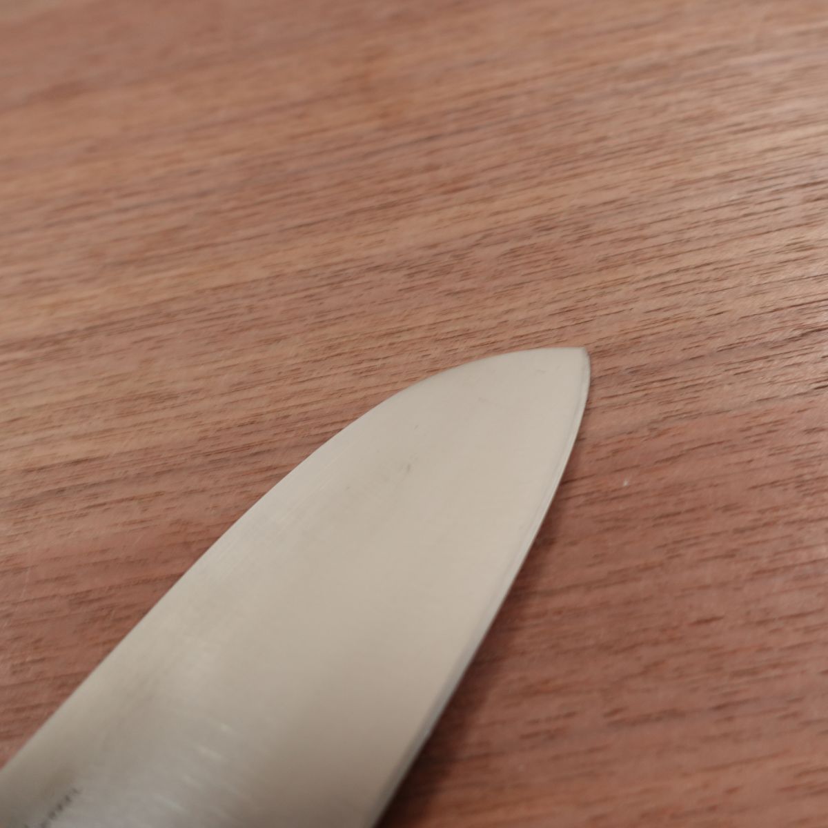 NES400 Santoku Knife, Sharpened, KAI, All-Purpose Knife, Stainless Steel, Excellent Condition, 170mm