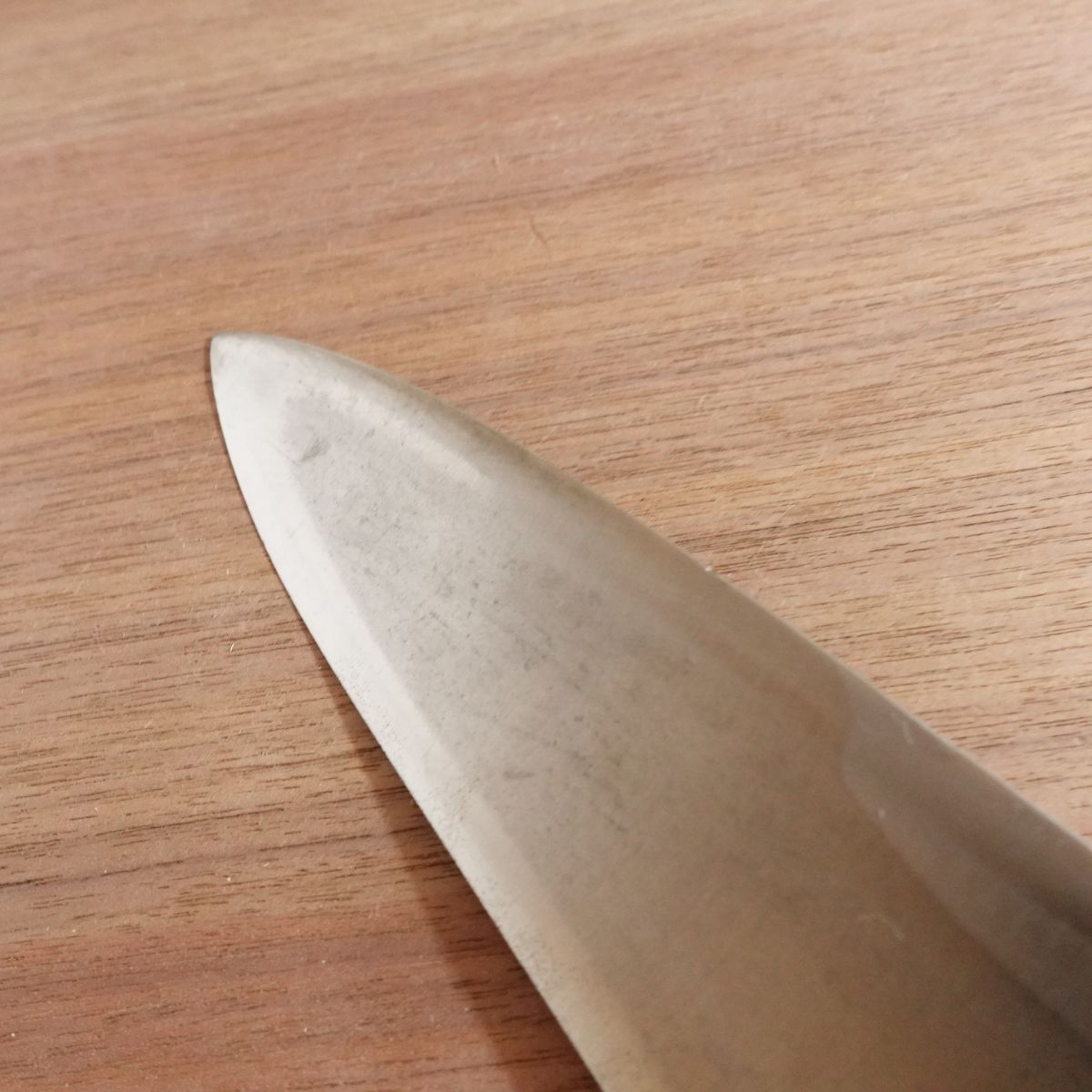 Aritsugu Large Deba Knife, Sharpened, Water Buffalo Handle, Special, Carbon Steel, Well Maintained, 205mm