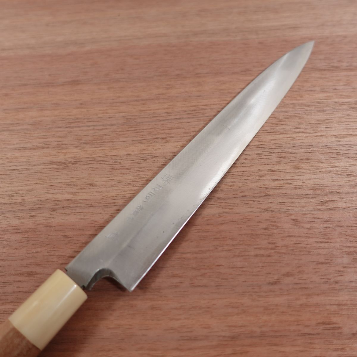 Sakai Toji Yanagiba Knife, Sharpened, Iwakuni, White Water Buffalo Handle, Sashimi Knife, Nearly Unused, Wooden Sheath Included, 240mm