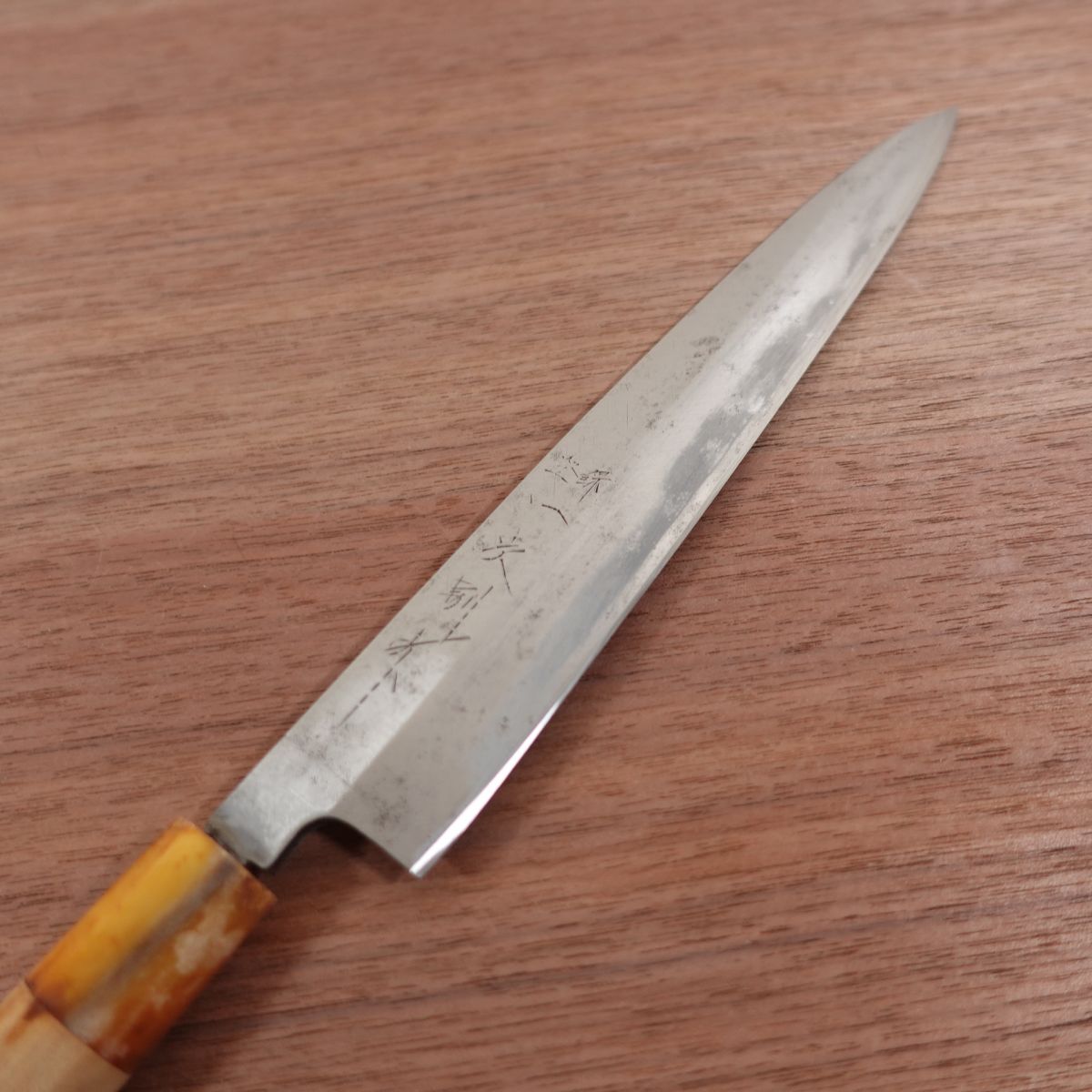 Sakai Ichiji Yanagiba Knife, Sharpened, Ichiji Special, White Water Buffalo Handle, Sashimi Knife, 210mm