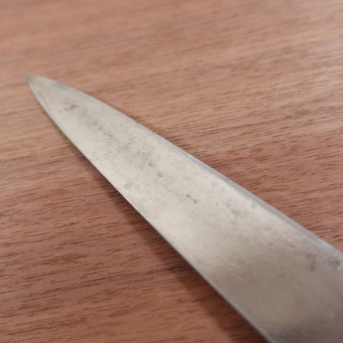 Sakai Ichiji Yanagiba Knife, Sharpened, Ichiji Special, White Water Buffalo Handle, Sashimi Knife, 210mm