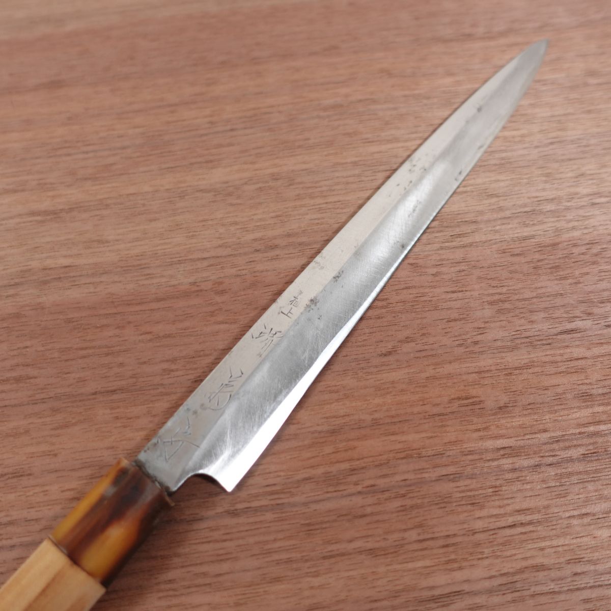 Sakai Kikumori Yanagiba Knife, Sharpened, White Water Buffalo Handle, Premium, Sashimi Knife, Well Maintained, 255mm