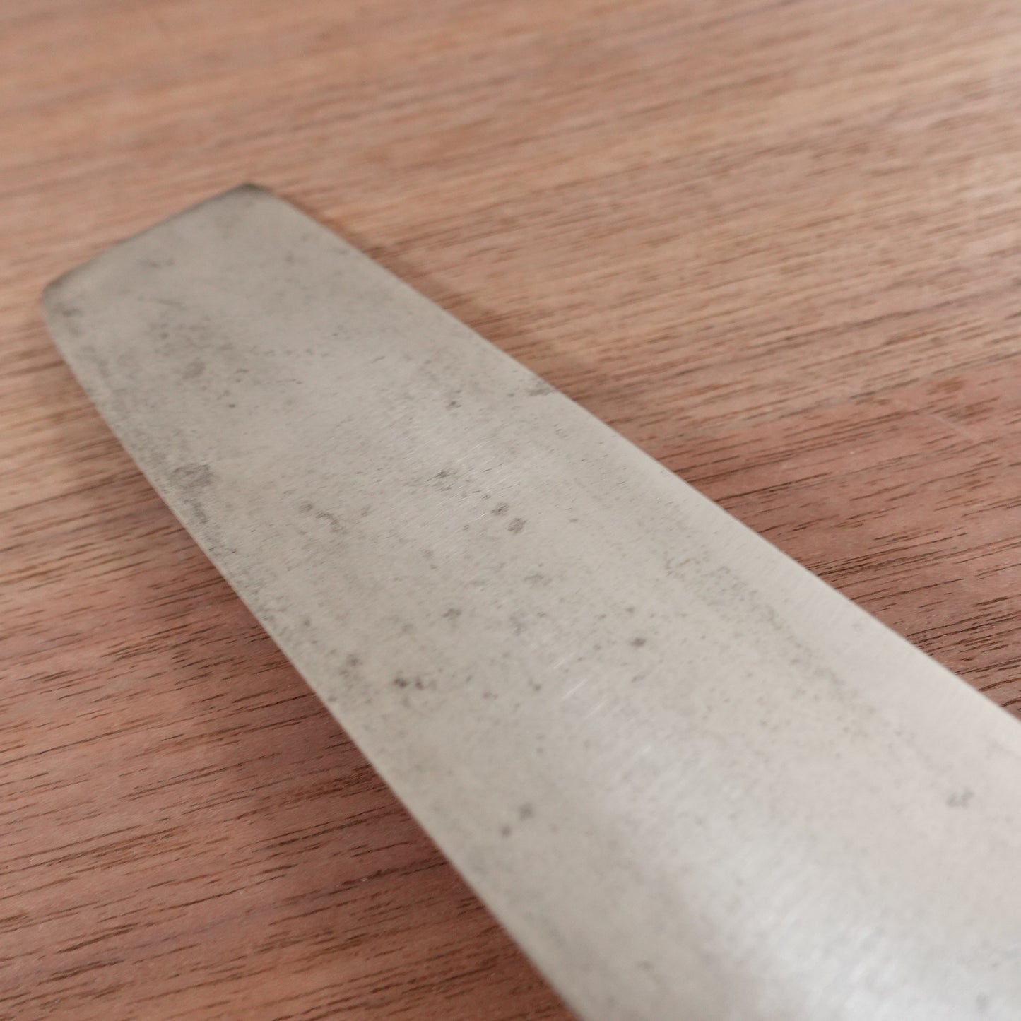 Sakai Soichi Usuba Knife, Sharpened, Single Bevel, Nakiri, Small Crack in Handle, 180mm