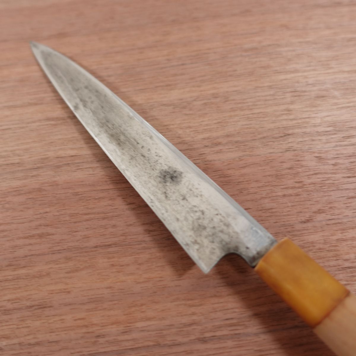 Sakai Kikuhide Yanagiba Knife, Sharpened, Kikuhide Hon-Tanren, White Water Buffalo Handle, Sashimi Knife, Stored Item, 210mm