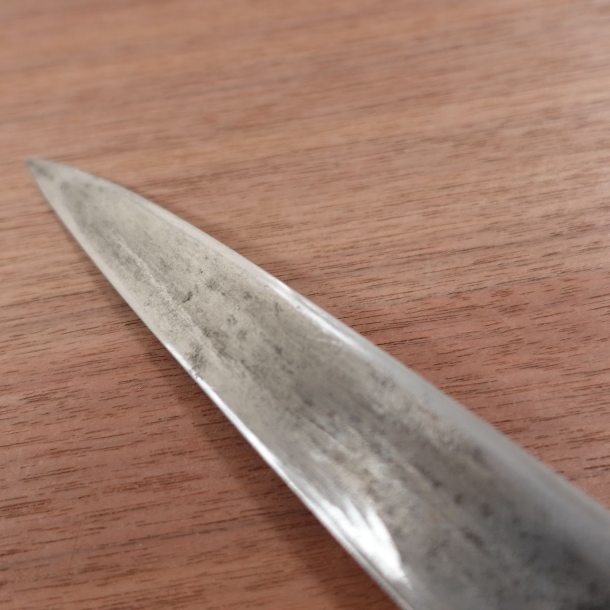 Sakai Kikuhide Yanagiba Knife, Sharpened, Kikuhide Hon-Tanren, White Water Buffalo Handle, Sashimi Knife, Stored Item, 210mm