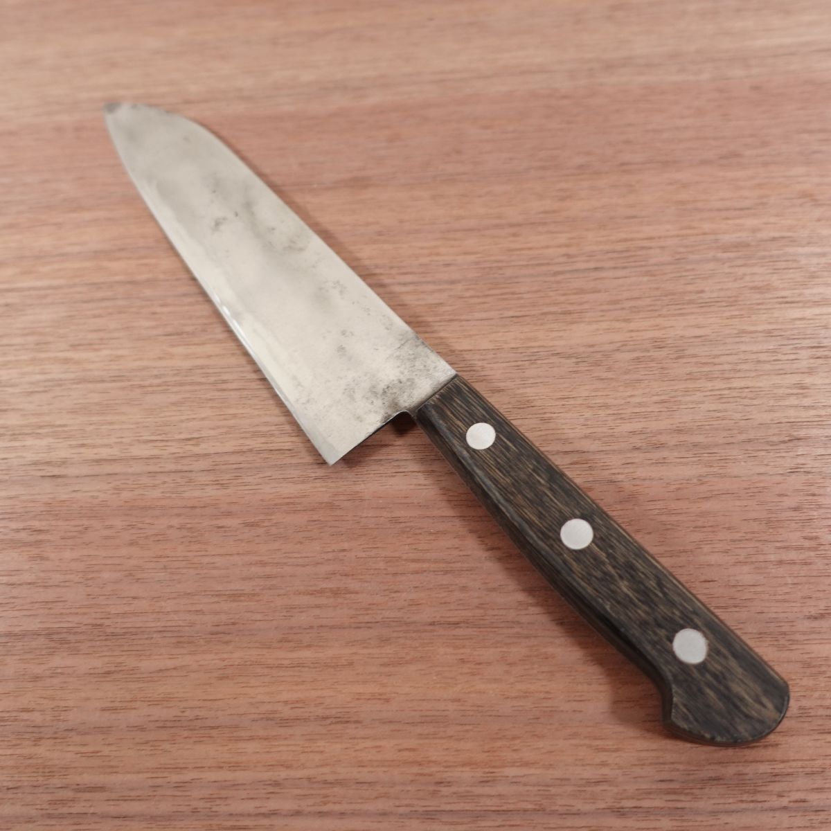 Aritsugu Santoku Knife, Sharpened, All-Purpose Knife, Carbon Steel, 185mm
