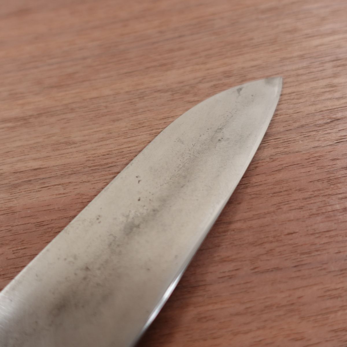Aritsugu Santoku Knife, Sharpened, All-Purpose Knife, Carbon Steel, 185mm