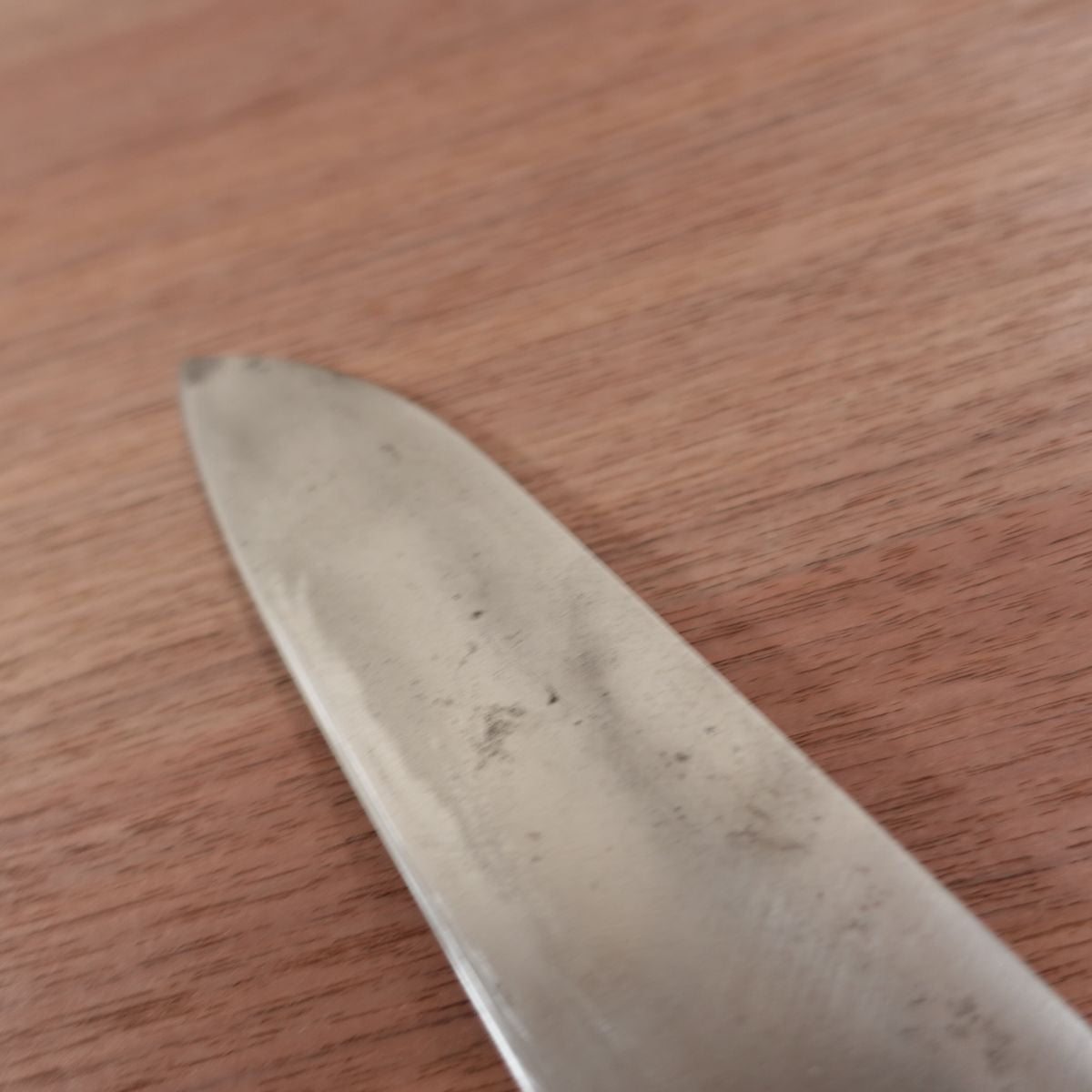 Aritsugu Santoku Knife, Sharpened, All-Purpose Knife, Carbon Steel, 185mm