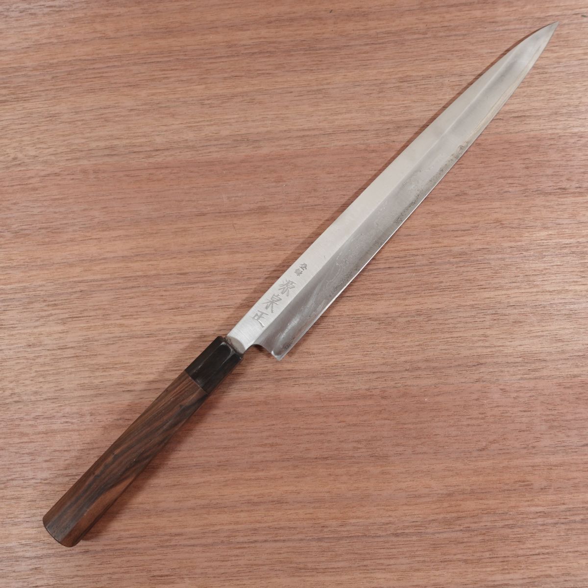 Minamoto Izumimasa Yanagiba Knife, Sharpened, Octagonal Water Buffalo Handle, Sashimi Knife, Carbon Steel, 300mm