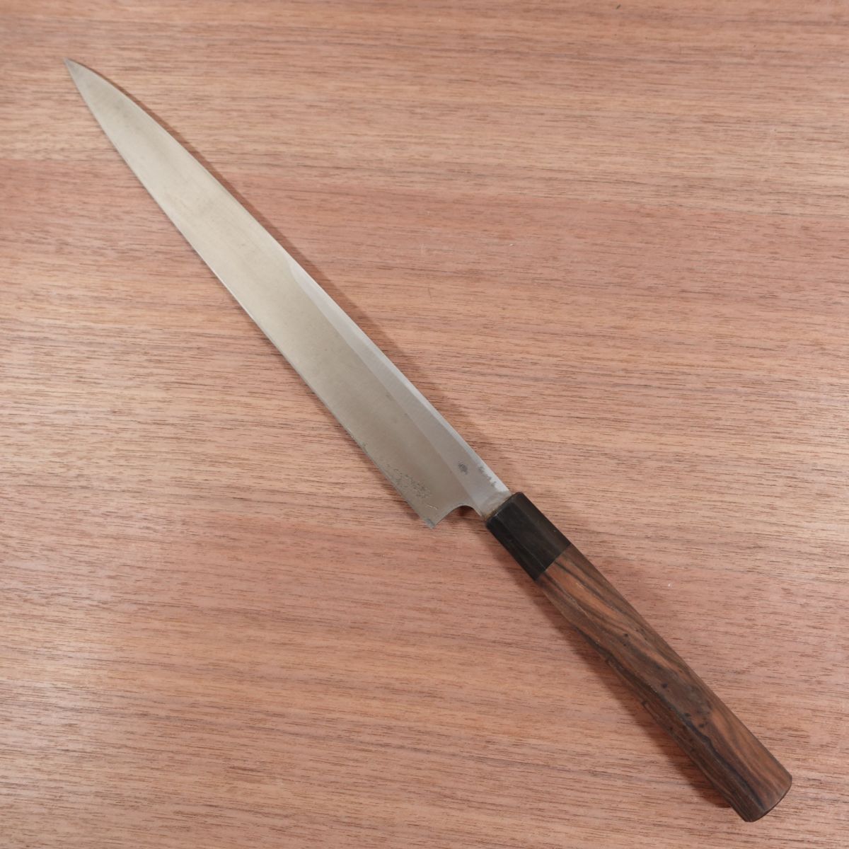Minamoto Izumimasa Yanagiba Knife, Sharpened, Octagonal Water Buffalo Handle, Sashimi Knife, Carbon Steel, 300mm