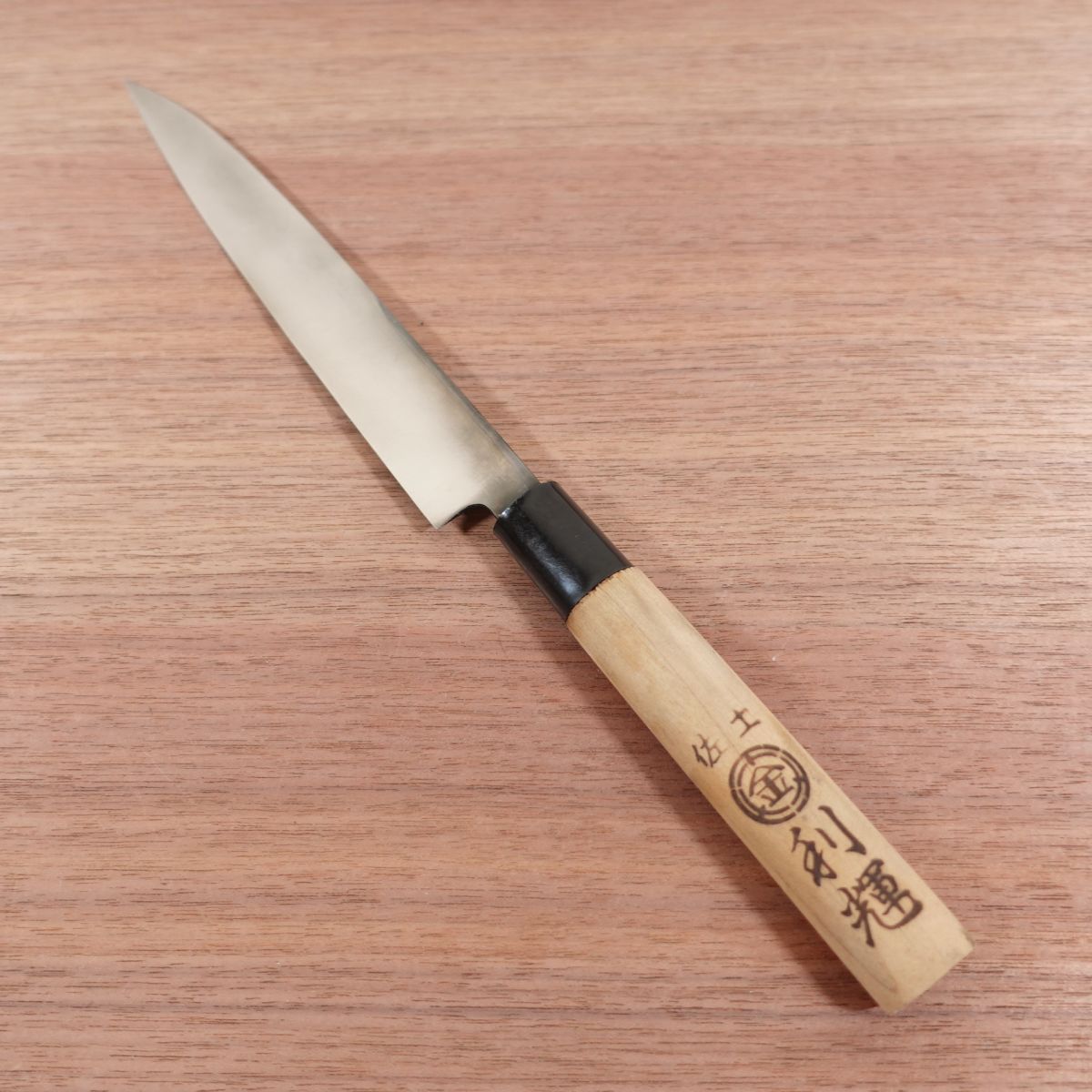 [HYPER REBORN] Tosa Toshiteru Yanagiba Knife, Sharpened, Black Oxide Finish, Sashimi Knife, Gold, 210mm