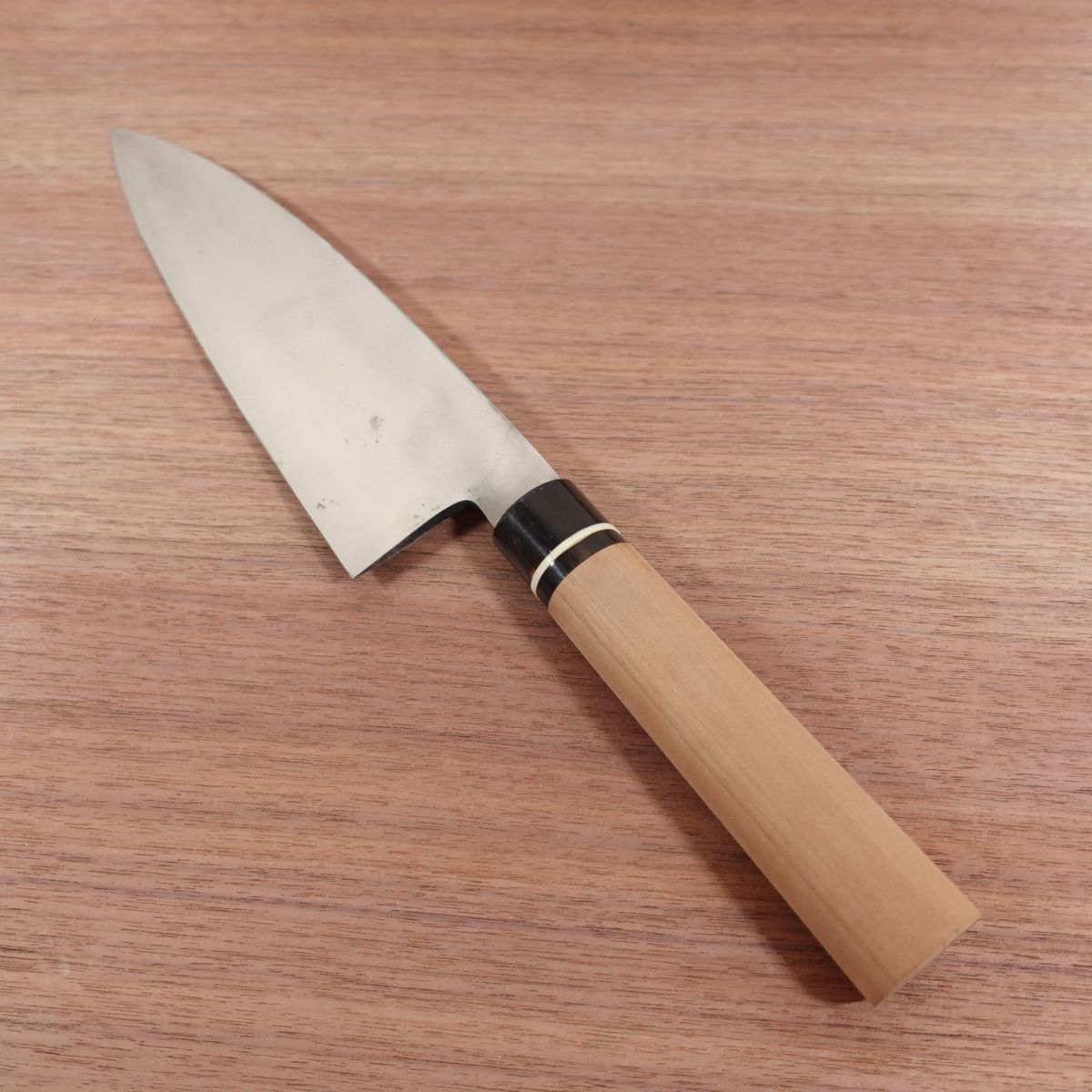 Shodai Masayoshi Honyaki Large Deba Knife, Sharpened, Water Buffalo Handle, White Ferrule, Syoudai Masayoshi, Carbon Steel, 225mm