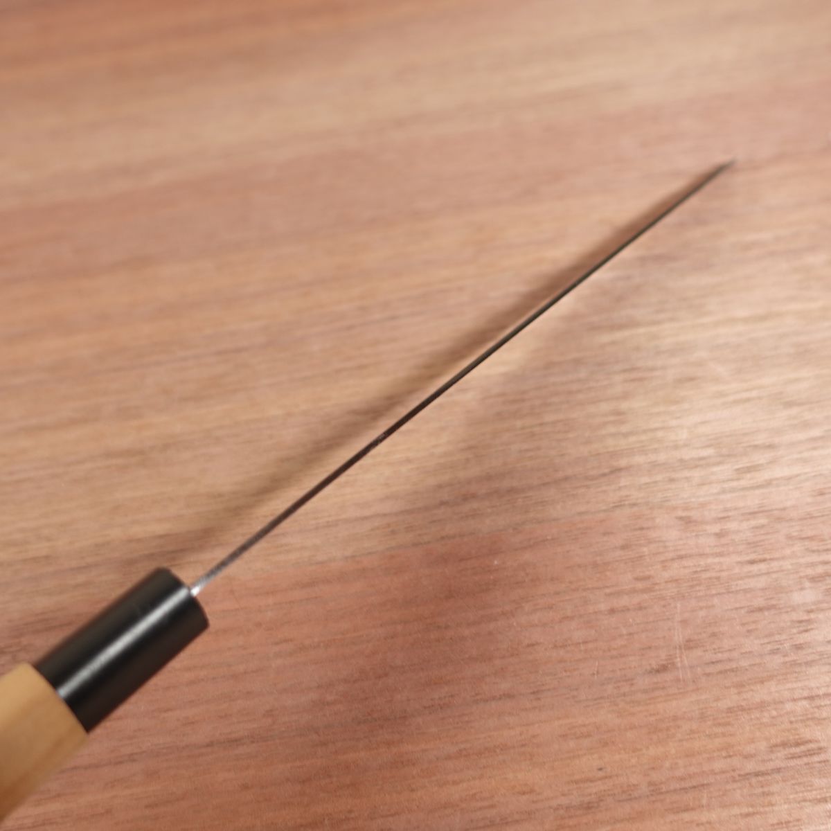Yushun Yanagiba Knife, Sharpened, Double Bevel, Kurouchi Finish, Thin Blade, Sashimi Knife, Excellent Condition, 220mm