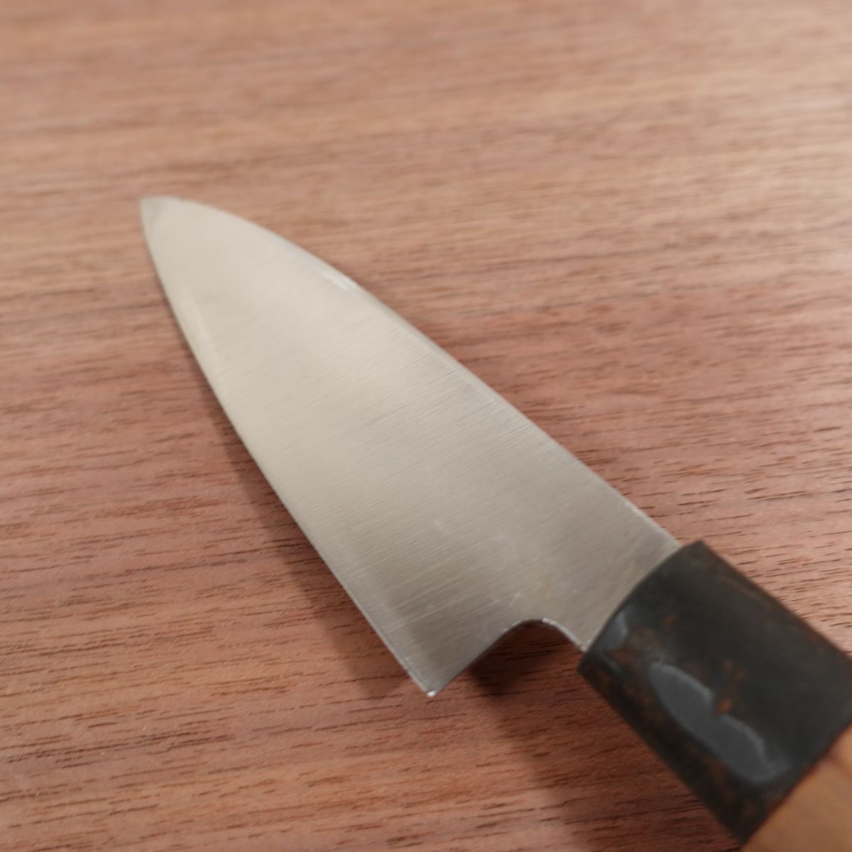 Bunmei Gincho Ko-Deba Knife, Sharpened, Stainless Steel, YOSHIKIN, Aji-Kiri Knife, 105mm