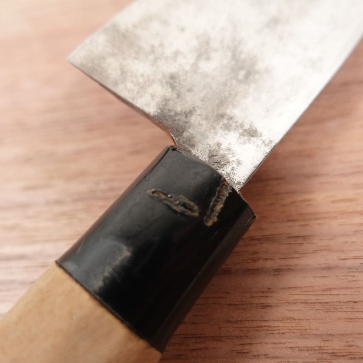 Couteau Tessai Ko-Deba, aiguisé, fabriqué par Tessai, acier au carbone, biseau unique, 140mm