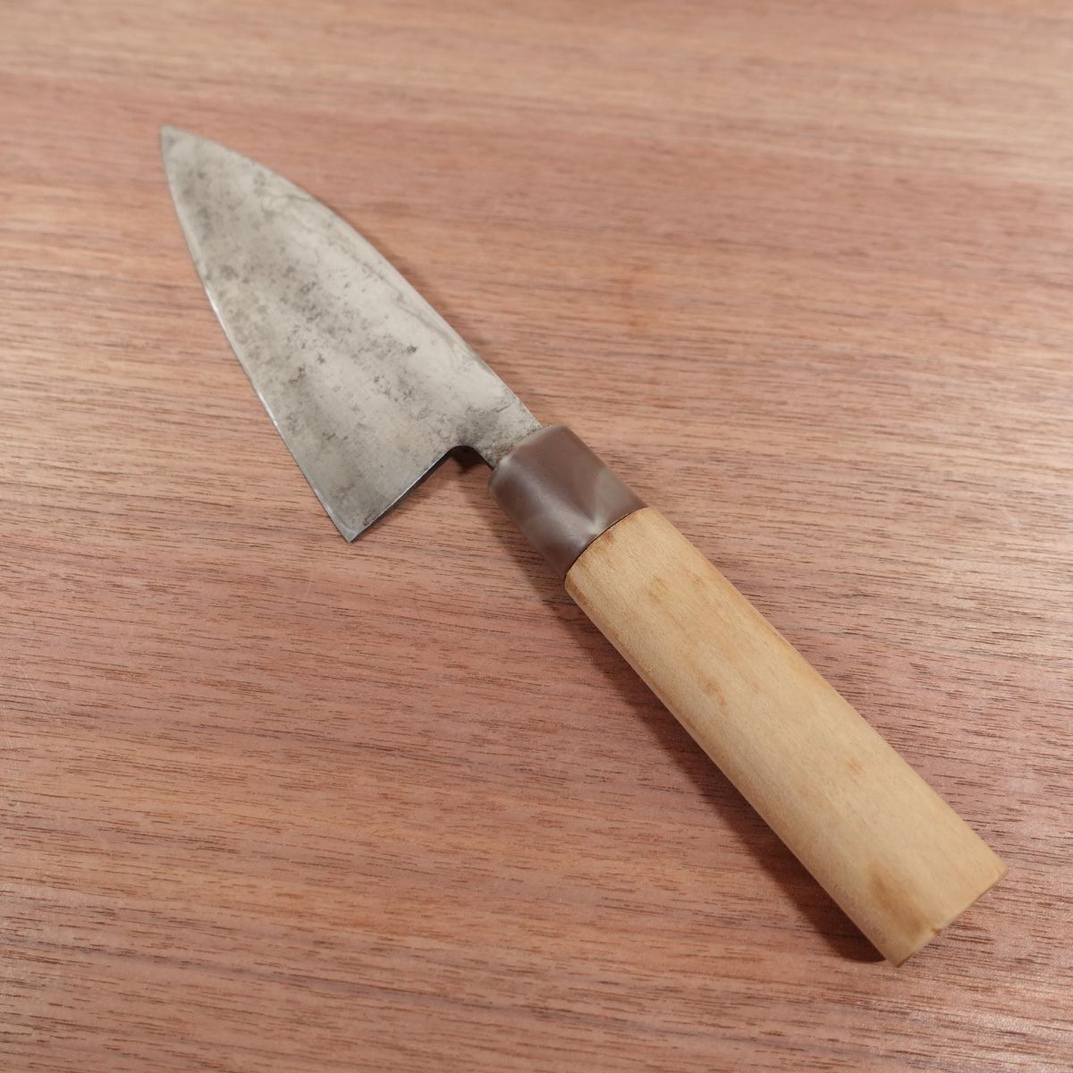 Couteau Teruhide Ai-Deba, aiguisé, Deba mince, manche en marbre, fabriqué par Teruhide, 155 mm