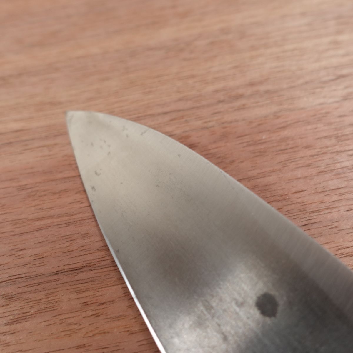 Couteau Deba Kanesada, affûté, petit Ko-Deba, peu utilisé, 140mm