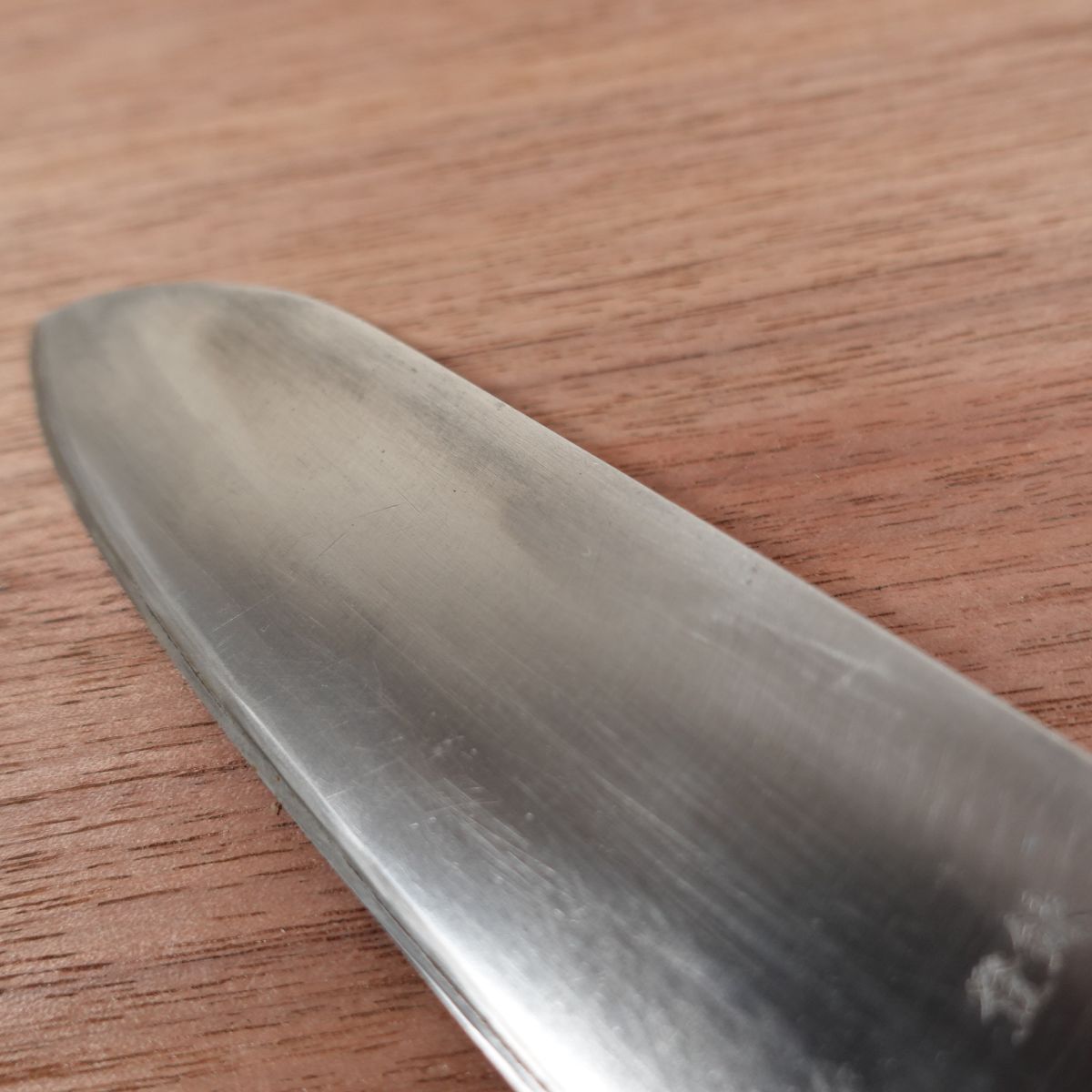 Couteau Santoku Shibamasa, aiguisé, Hon-Warikomi, profil fin, couteau universel, 160mm