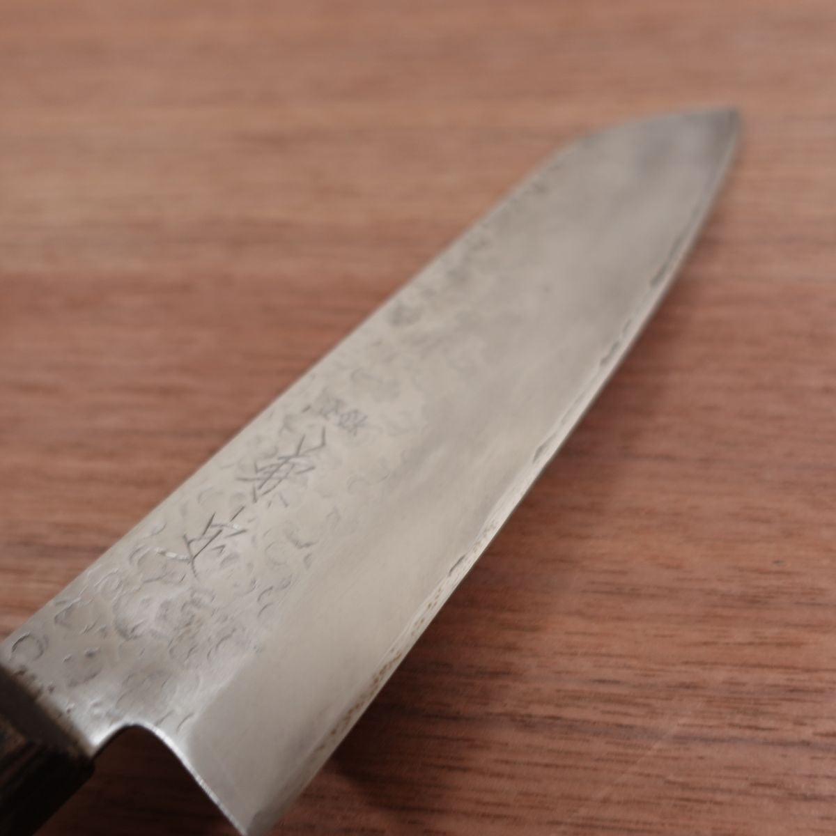 Kanesada Santoku Knife, Sharpened, Unsui, Tsuchime Finish, Hon-Warikomi, 170mm