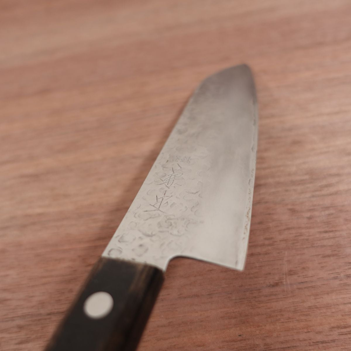 Kanesada Santoku Knife, Sharpened, Unsui, Tsuchime Finish, Hon-Warikomi, 170mm