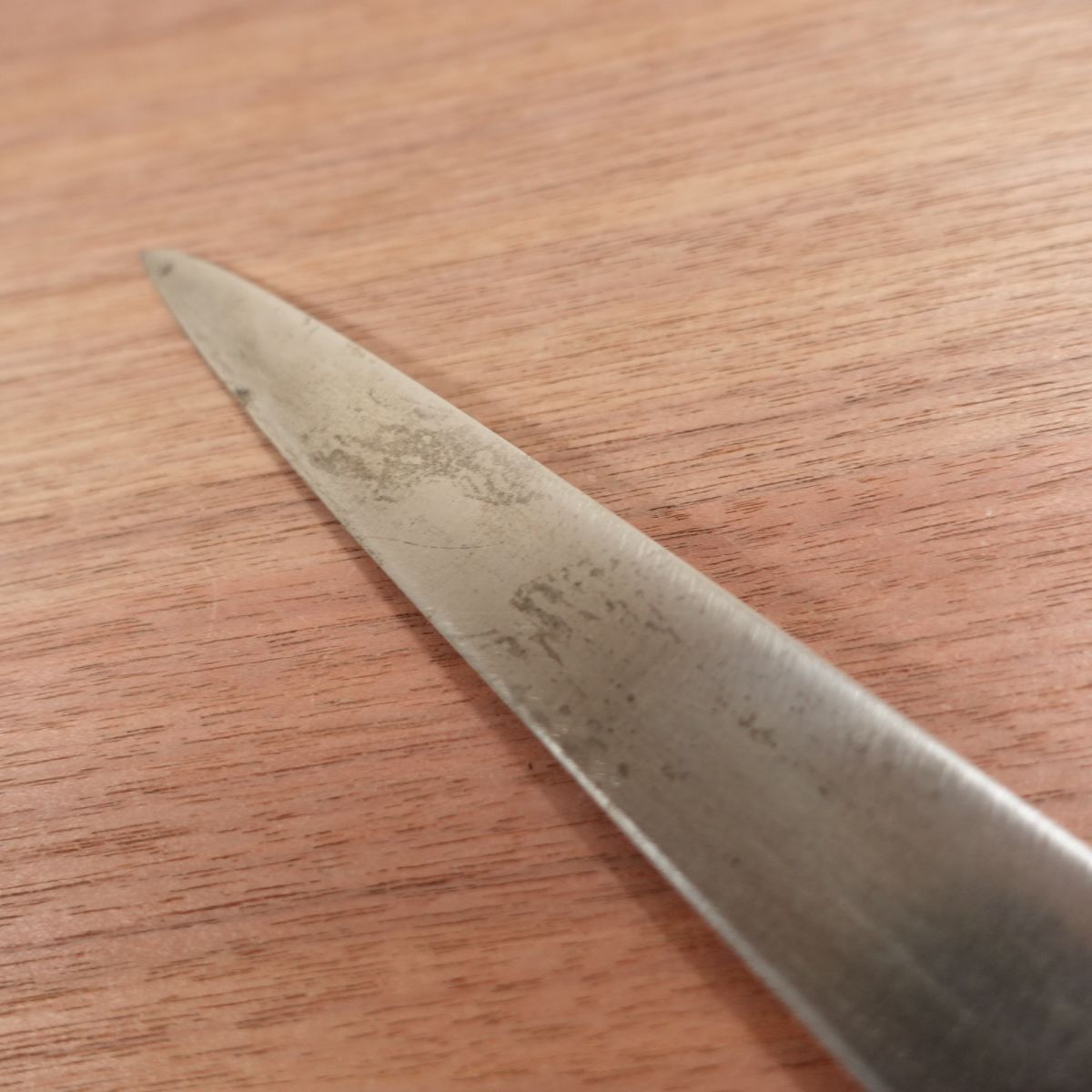 Heihachi Yanagiba Knife, Sharpened, Water Buffalo Handle, Fuguhiki Knife, Sashimi Knife, Carbon Steel, Single Bevel, 255mm