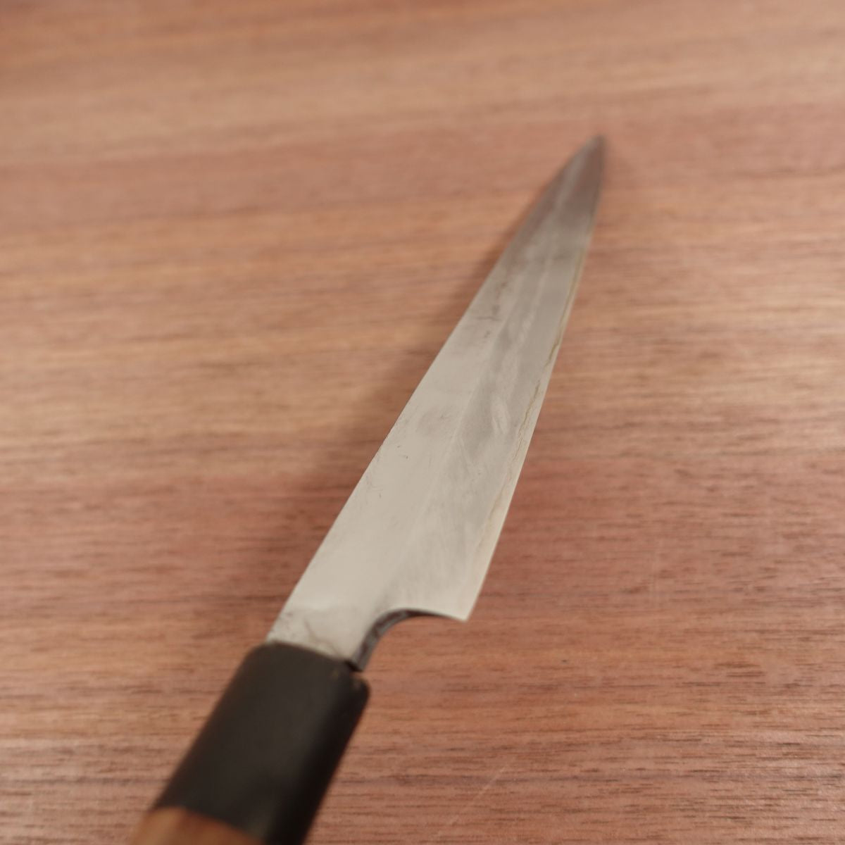 Heihachi Yanagiba Knife, Sharpened, Water Buffalo Handle, Fuguhiki Knife, Sashimi Knife, Carbon Steel, Single Bevel, 255mm