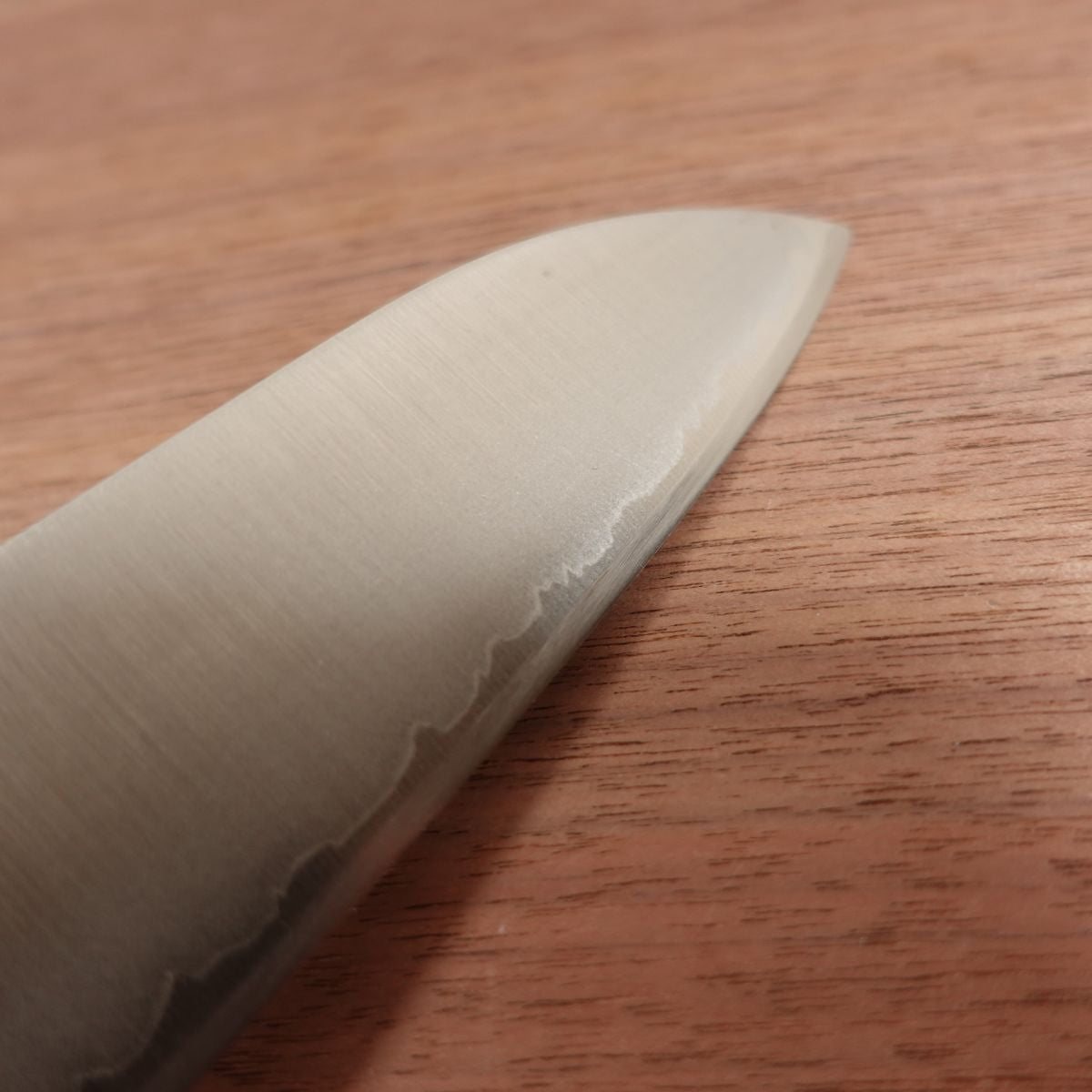 Kunishige Santoku Knife, Sharpened, GOLD, Hon-Warikomi DP, Unused Stored Item, Boxed, 170mm