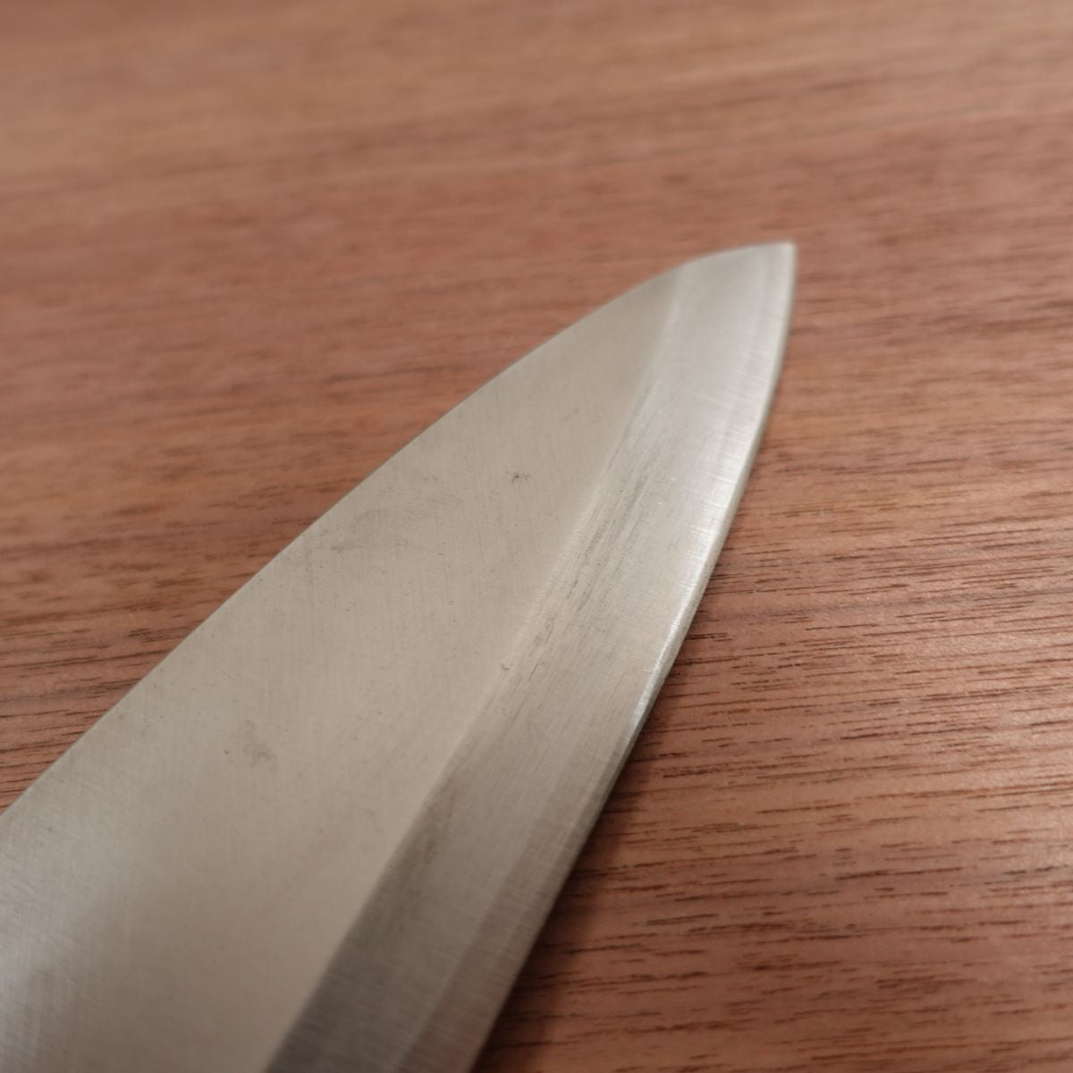 Sakai Kanetaka Deba Knife, Sharpened, Carbon Steel, Single Bevel, Nearly Unused, Boxed, 185mm