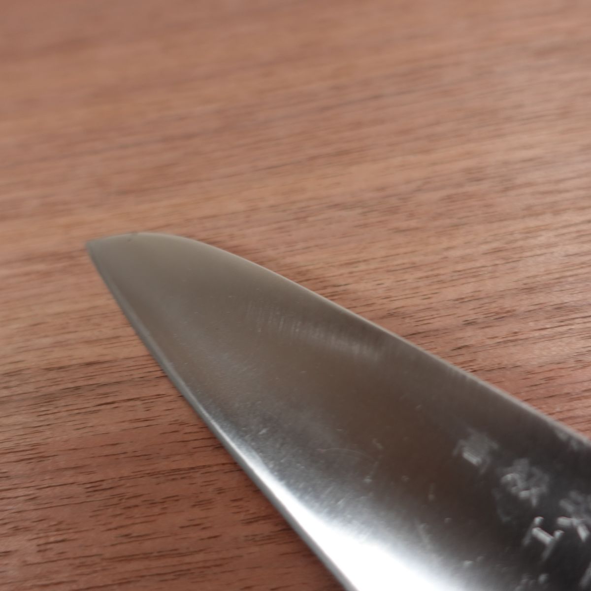 High-Grade Yasuki Carbon Steel Santoku Knife, Sharpened, HRC57, All-Purpose Knife, 160mm