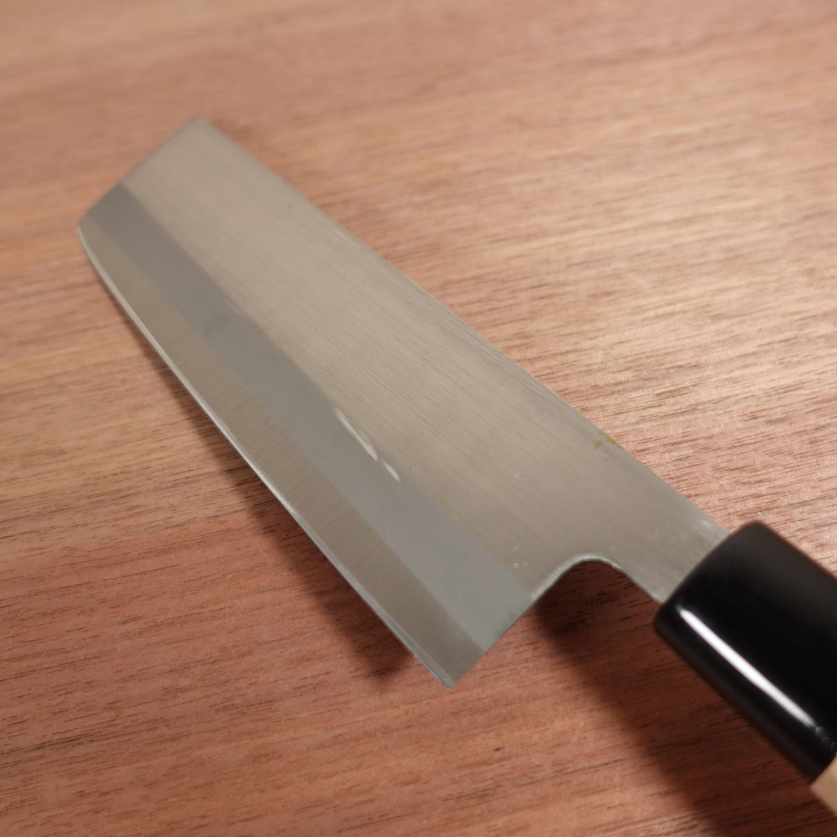 Azuma Roko Nakiri Knife, Sharpened, Carbon Steel, Razor-Sharp Sticker, Nearly Unused, 160mm