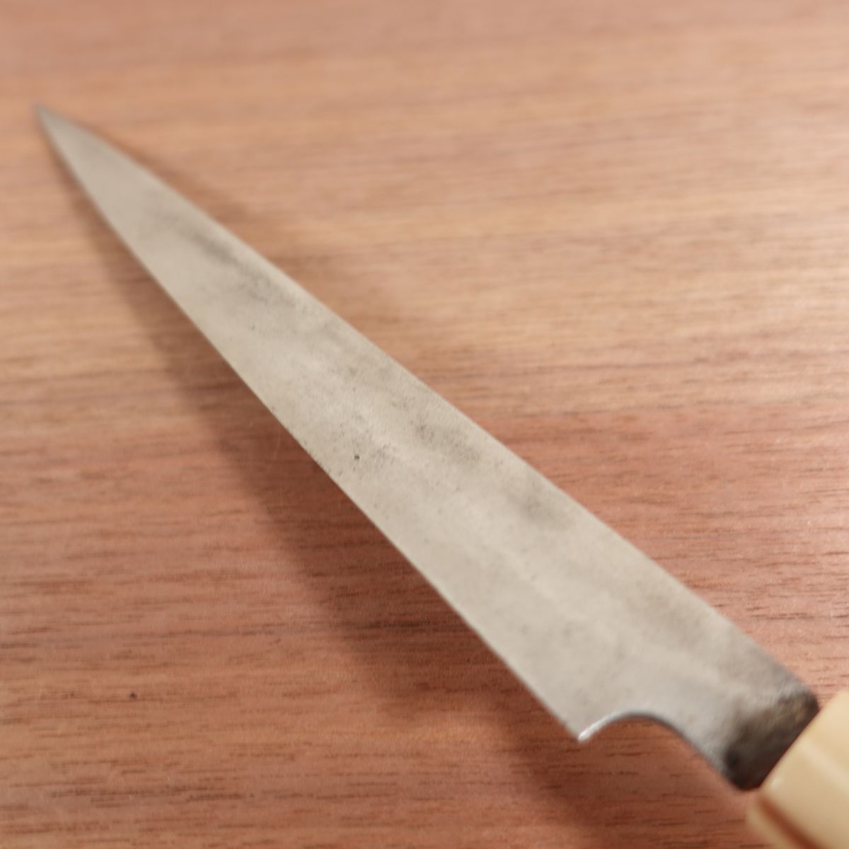 Honyaki Yanagiba Knife, Sharpened, White Water Buffalo Handle, Sashimi Knife, Carefully Used, Try Honyaki, 220mm