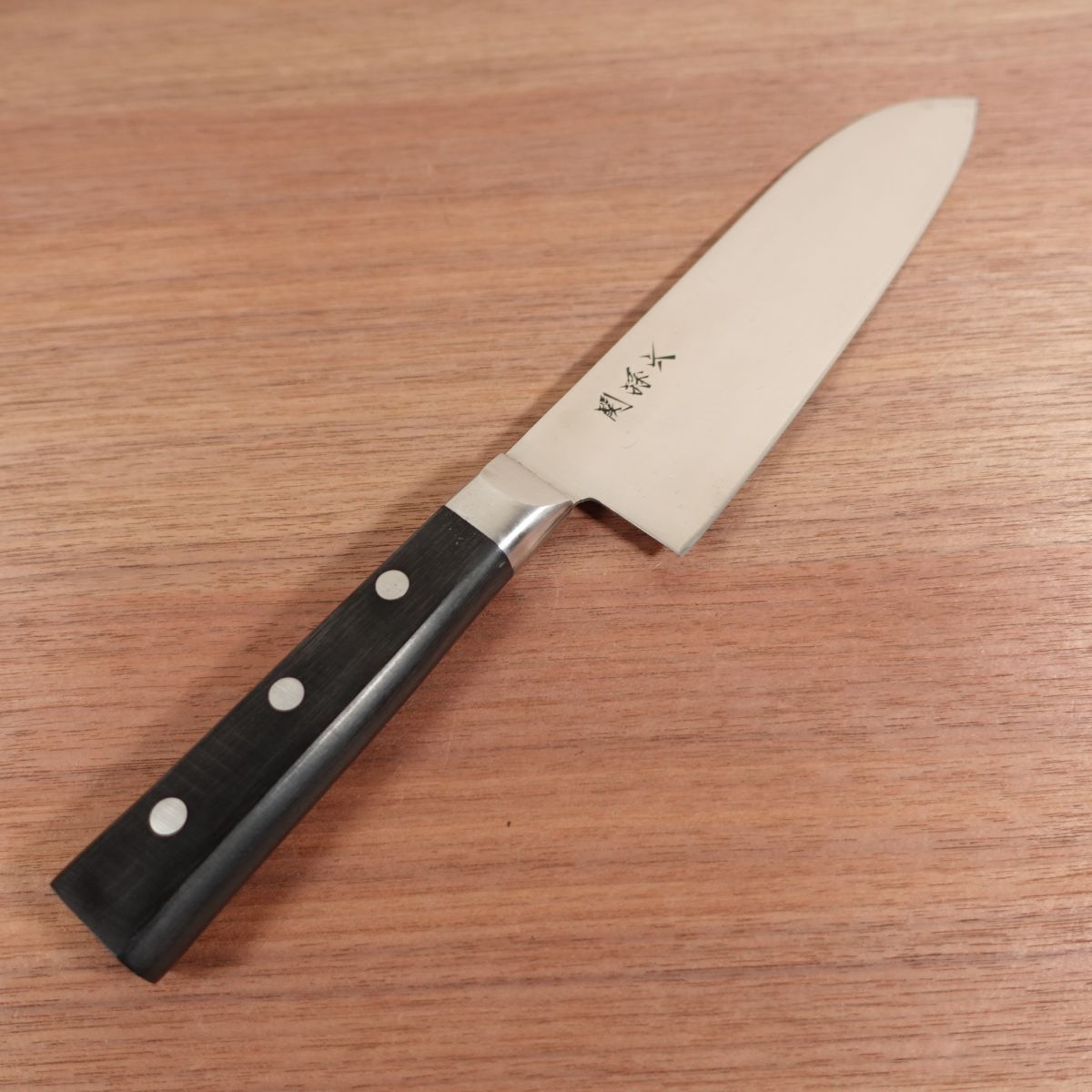 Sekimagoroku Santoku Knife, Sharpened, All-Purpose Knife, KAI, Stainless Steel, Lightly Used, 170mm
