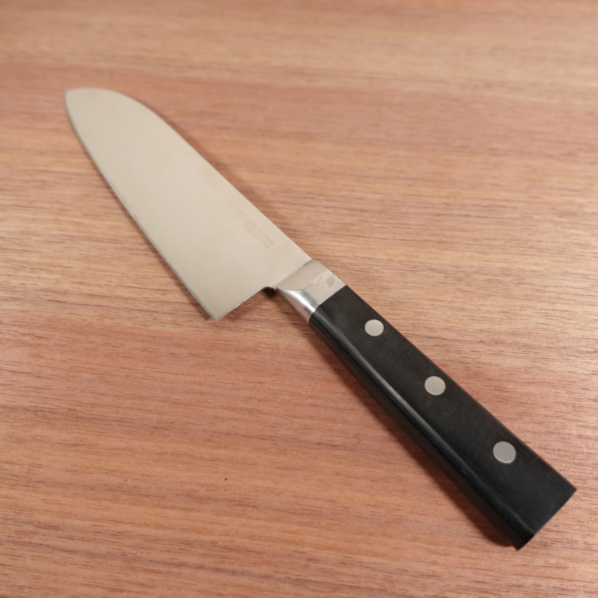 Sekimagoroku Santoku Knife, Sharpened, All-Purpose Knife, KAI, Stainless Steel, Lightly Used, 170mm