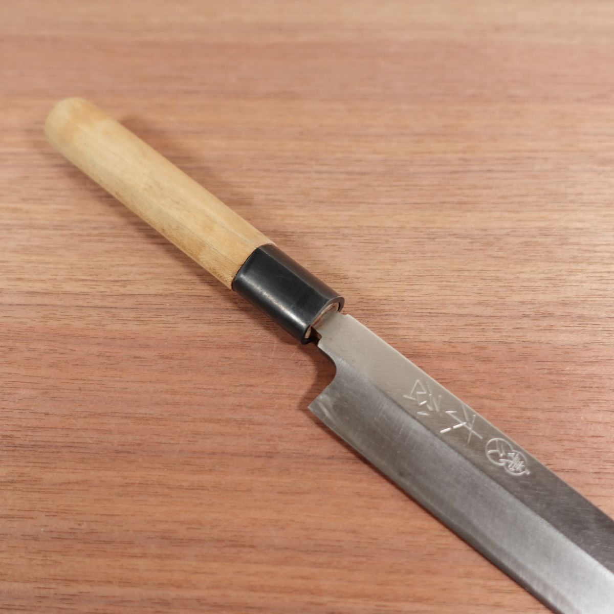 Kiya Yoshihisa Yanagiba Sharpened Sashimi Knife Gourd Logo Carbon Steel 210mm