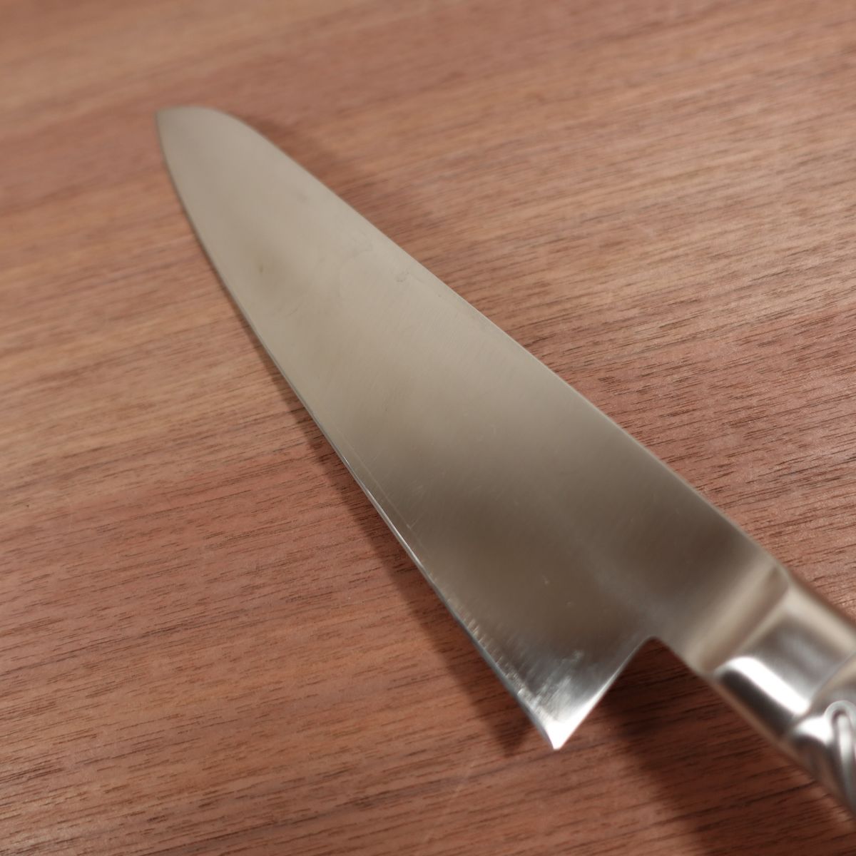 Tojiro Pro Gyuto Knife, Sharpened, All-Purpose Knife, Laminated Steel, 3-Layer DP Cobalt, Lightly Used, 240mm