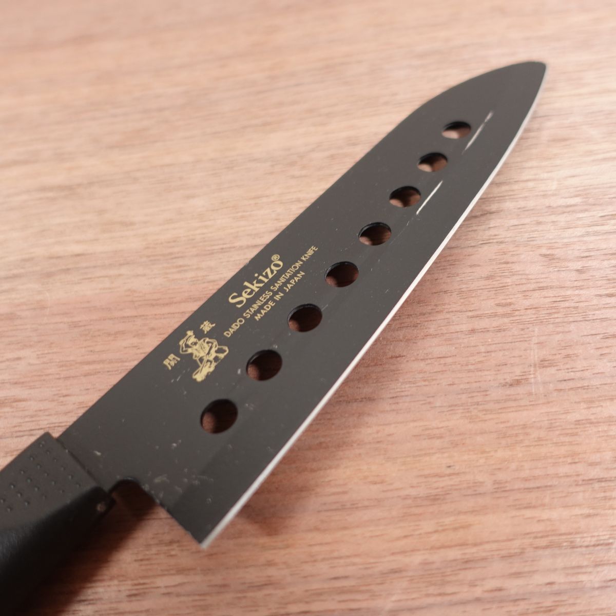 SEKIZO Santoku Knife, Sharpened, Black Coating, All-Purpose Knife, Granton Edge, Nearly Unused Stored Item, 170mm