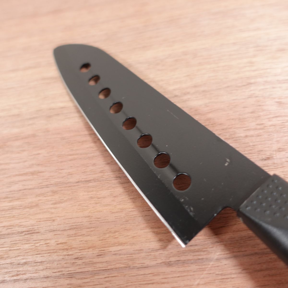 SEKIZO Santoku Knife, Sharpened, Black Coating, All-Purpose Knife, Granton Edge, Nearly Unused Stored Item, 170mm