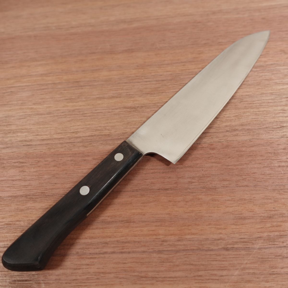 Sakusaku Gyuto Knife, Sharpened, Hon-Warikomi, DP Processed, All-Purpose Knife, 180mm