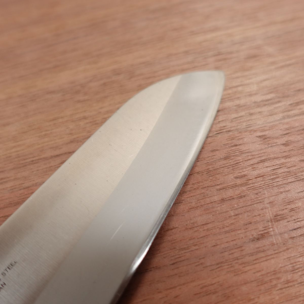 Takumi Santoku Knife, Sharpened, Tsubame-Sanjo, Molybdenum Vanadium Stainless Steel, All-Purpose Knife, 165mm
