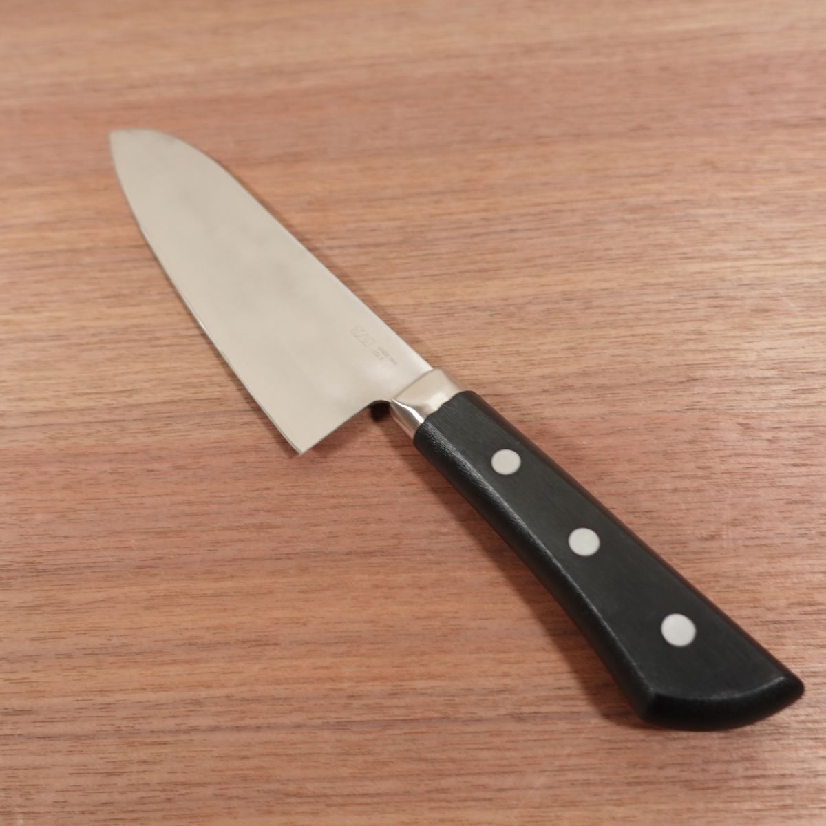 Seki Magoroku Santoku Knife, Sharpened, Akane, All-Purpose Knife, Stainless Steel, KAI, 170mm