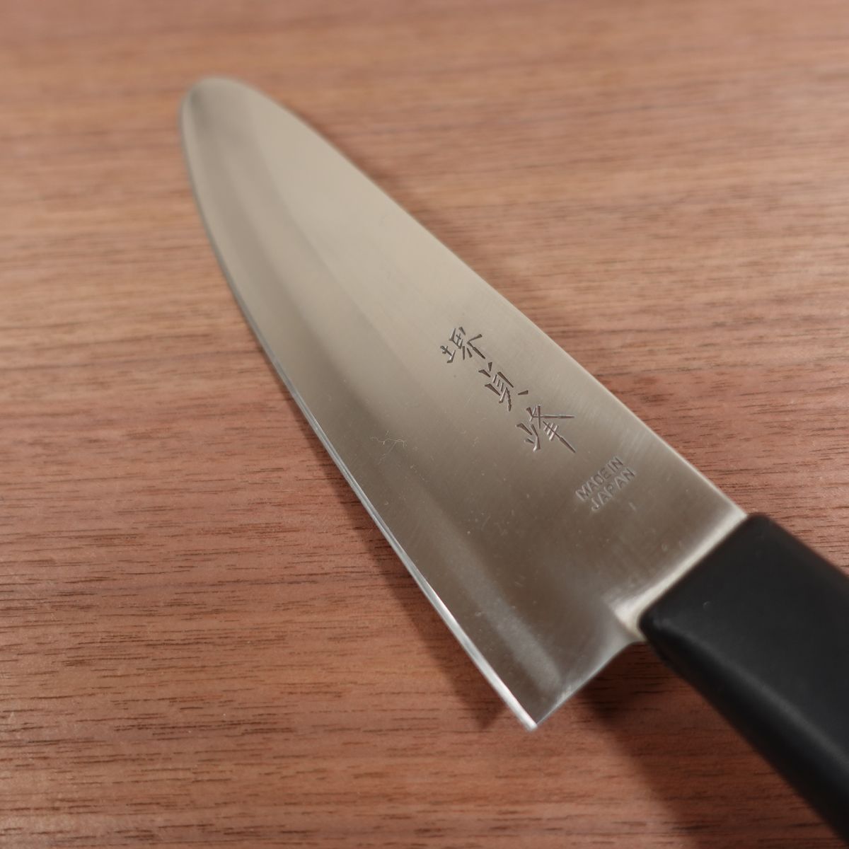 Sakai Sadamine Santoku Knife, Sharpened, Made in Japan, All-Purpose Knife, Rounded Tip, Stainless Steel, Lightly Used, 170mm