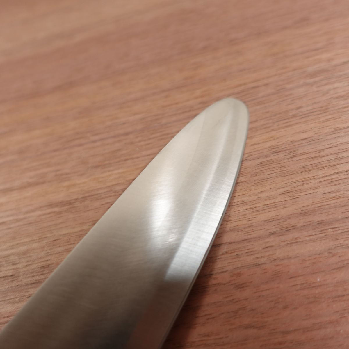 Sakai Sadamine Santoku Knife, Sharpened, Made in Japan, All-Purpose Knife, Rounded Tip, Stainless Steel, Lightly Used, 170mm