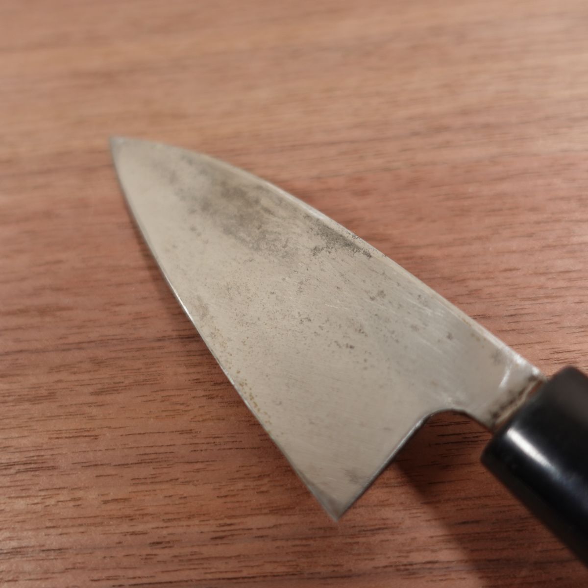Okeya Aji-Kiri Knife, Sharpened, Tsuchime Finish, Ko-Deba Knife, Carbon Steel, 110mm