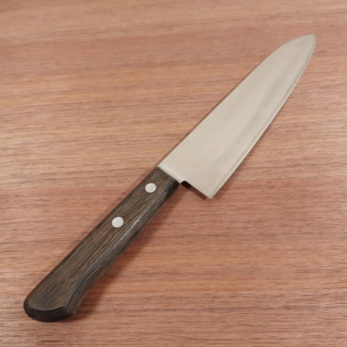 Sakaiya Isshin Santoku Knife, Sharpened, All-Purpose Knife, Hon-Warikomi, Sakaiya Isshin Saku, 180mm