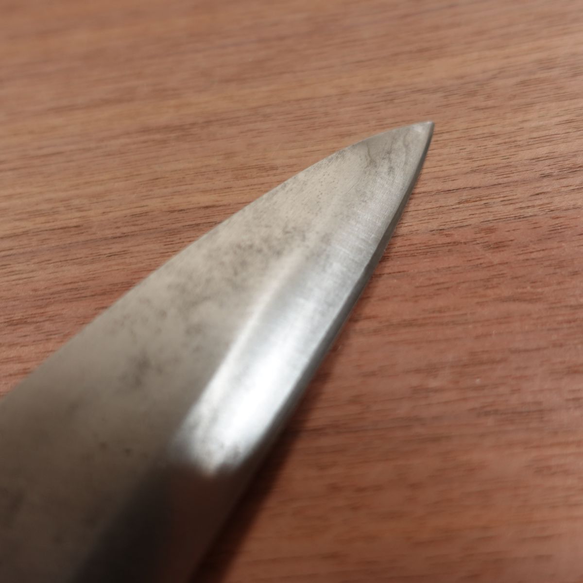Tadayasu Funayuki Messer, geschliffen, schmales Deba Messer, Griff wie neu, 155mm
