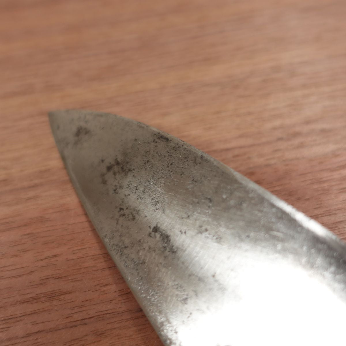 Kinyo Deba-Messer, geschliffen, handgeschmiedet, Karbonstahl, einseitig geschliffen, 165 mm