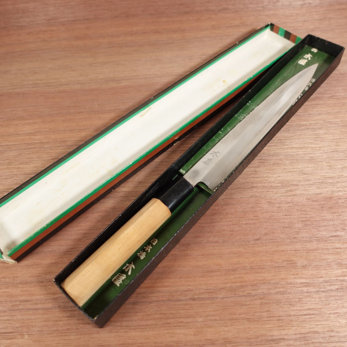 Kiya Yanagiba Knife, Sharpened, Hand-Forged Sashimi Knife, Box Included, Nearly Unused Stored Item, Carbon Steel, Single Bevel, 210mm